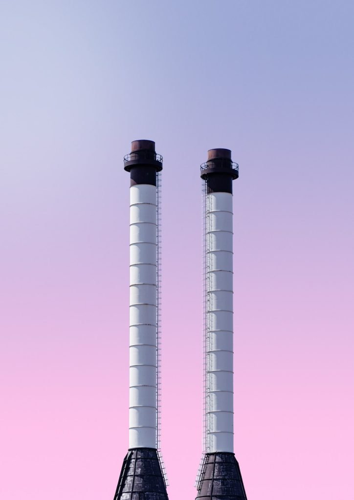 a-tall-tower-with-a-blue-sky-ydqefaawubu